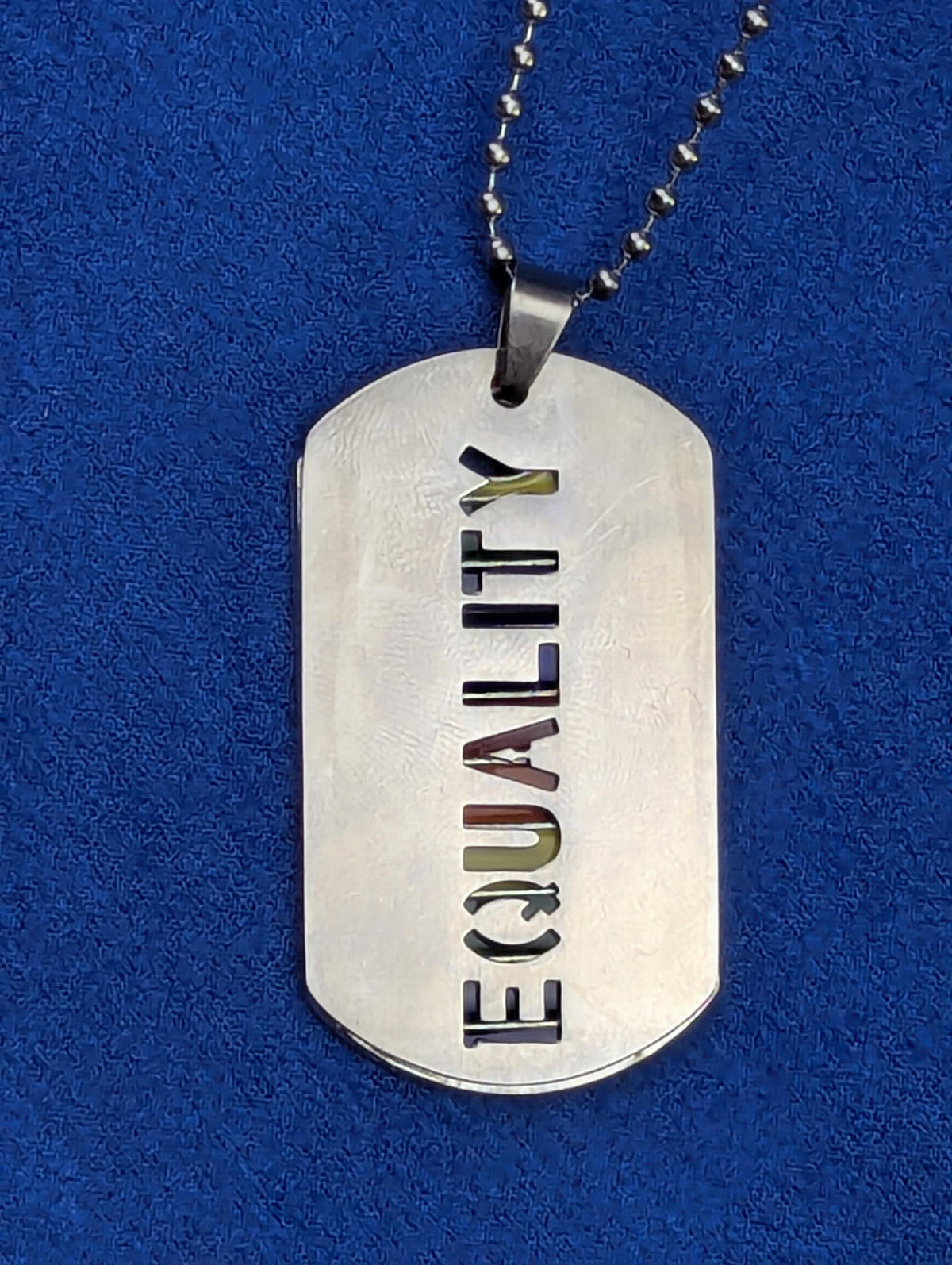 Collier plaque militaire Equality en acier inoxydable, pendentif arc-en-ciel LGBT pour allié engagé