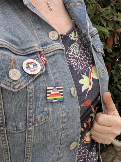 pin's Drapeau "Progress Pride" Allié LGBT, fierté Trans, Badge rectangle en Émail