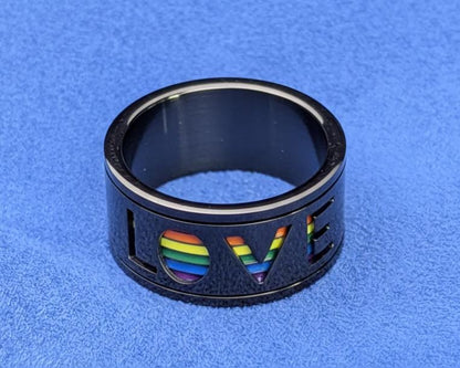 Men’s Minimalist LGBT Pride Ring – Spinner Band with Interior Rainbow Flag