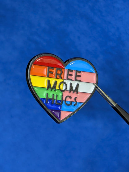 Pin's émail coeur "câlins gratuits d'une maman", badge drapeau arc-en-ciel et transgenre pour allié LGBTQ+