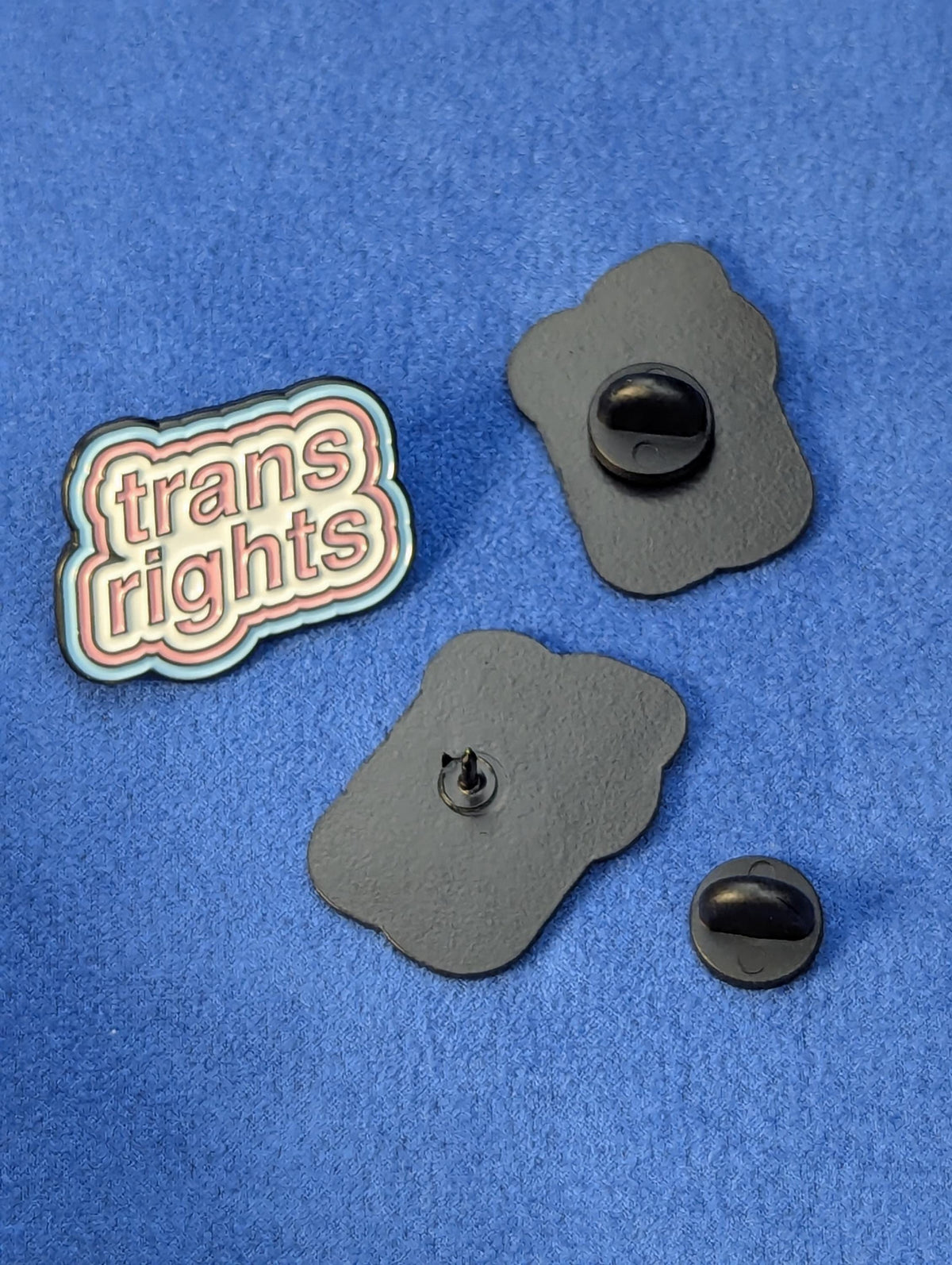 Badge Droits Trans Droits humains drapeau fierté,  Égalité des genres, Pin's émail militant LGBTQIA