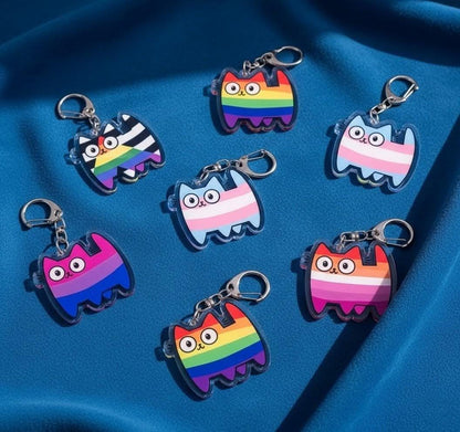 Porte-clé chat acrylique, motif Trans Pride rayures LGBTQIA+, mousqueton métal