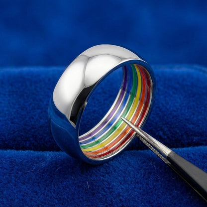 Bague discrète LGBT Pride en Acier Poli – Anneau minimaliste Arc-en-ciel Caché