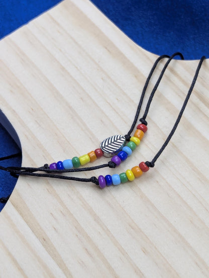 Lot de 20 bracelets minimalistes arc-en-ciel à perles, bijou Allié LGBT discret ajustable