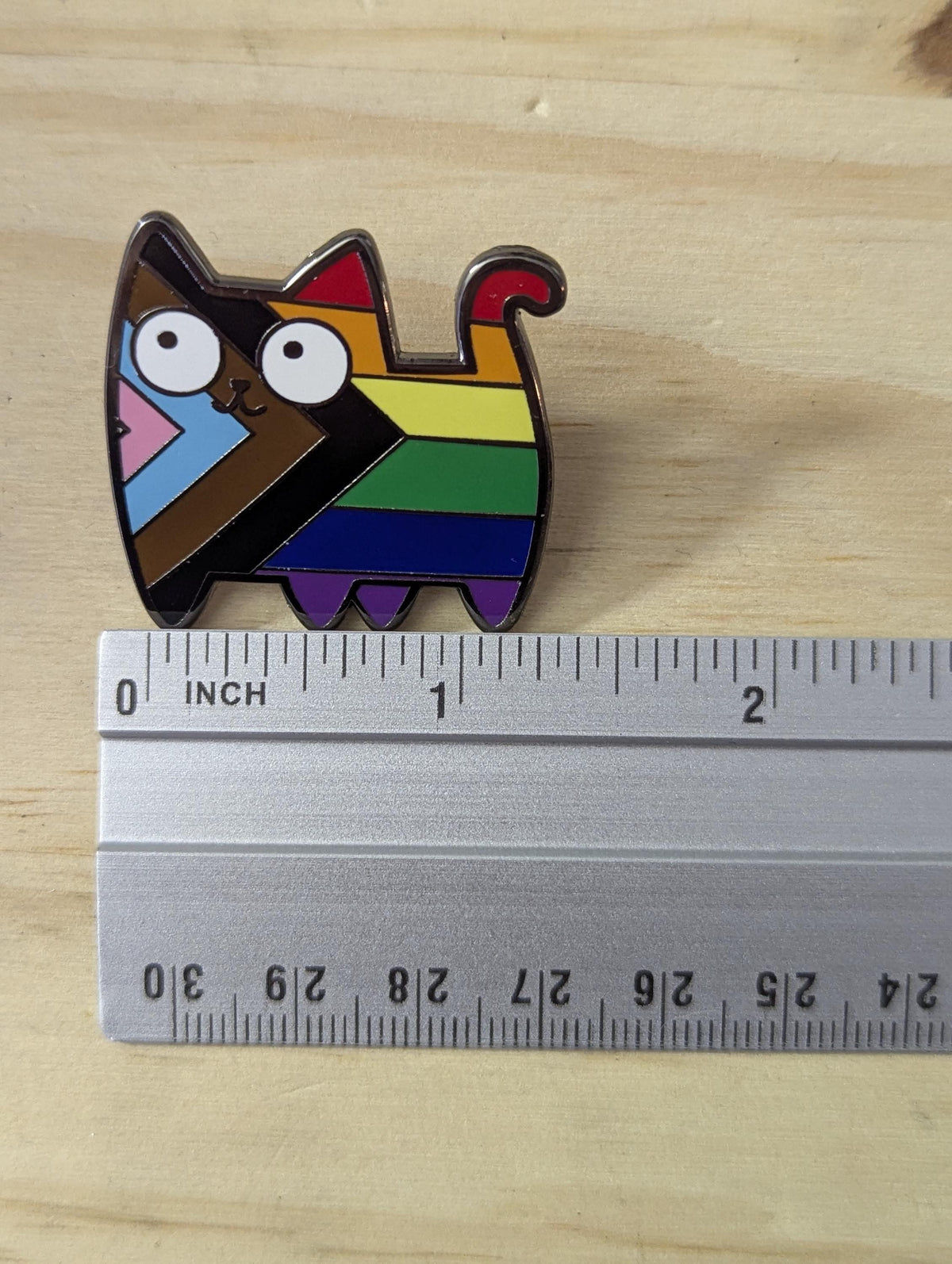 Pin's émail Chat LGBT, Badge drapeau progress pride accessoire militant