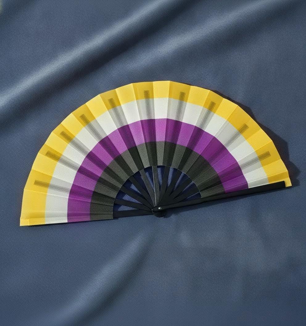 Éventail géant pliable Rainbow Pride 64cm, accessoire militant arc-en-ciel, différents drapeaux